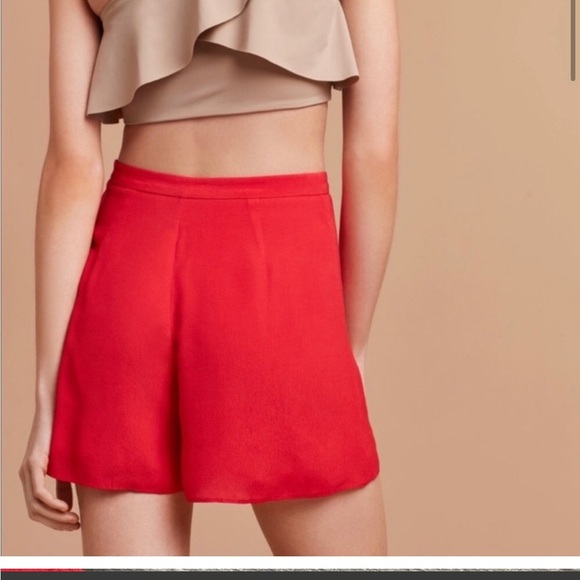 Aritzia Wilfred Emelyn black Crepe High Waisted Rise Flat Front Shorts 62717 s10 - Picture 9 of 10